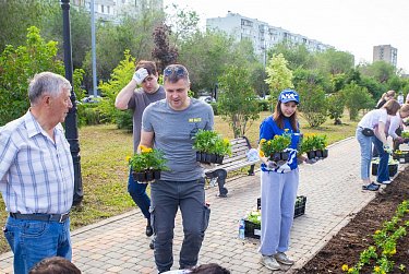 Оренбург возвращает звание города цветов